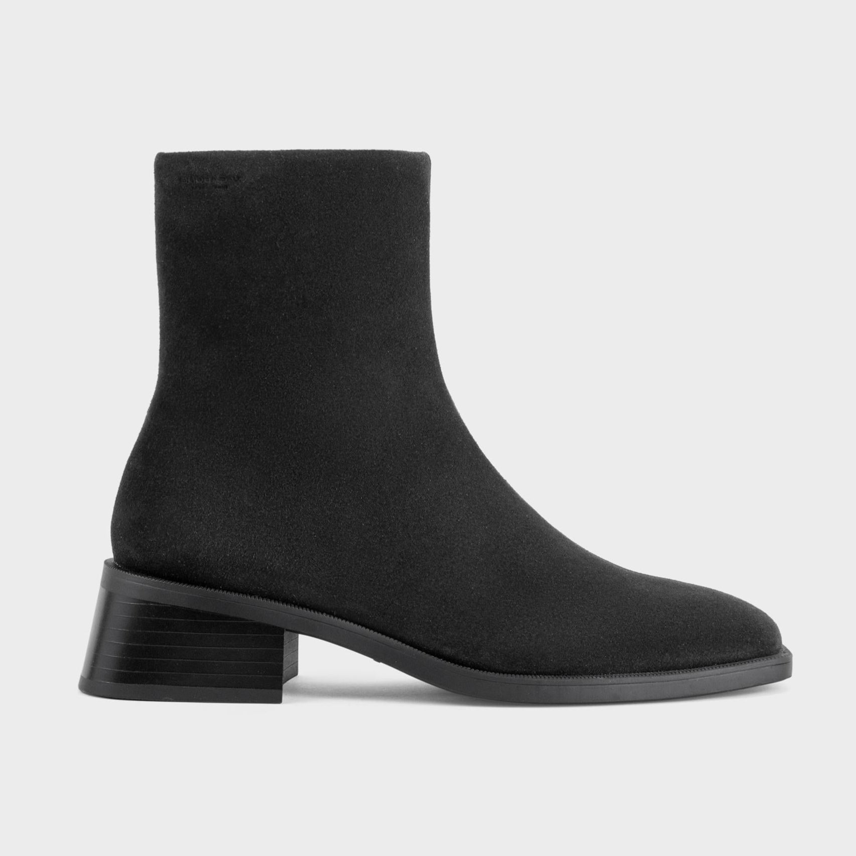 VAGABOND Blanca: black boots for women