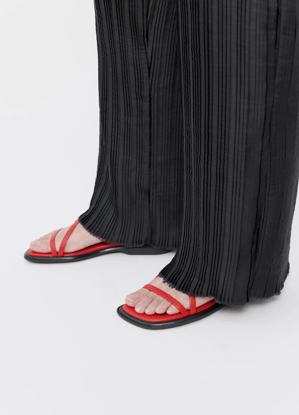 VAGABOND IZZY: negre sandàlies per a dona