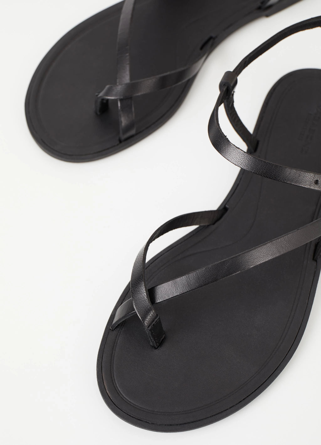VAGABOND TIA 2.0: zwart sandalen voor dames