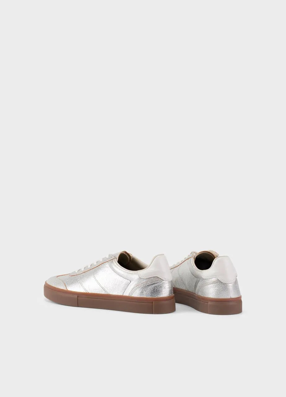 VAGABOND CODY: sølvfarvet sneakers til kvinder