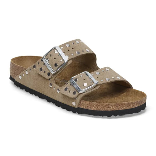 BIRKENSTOCK Arizona Rivet: бежевый сандалии для женщин