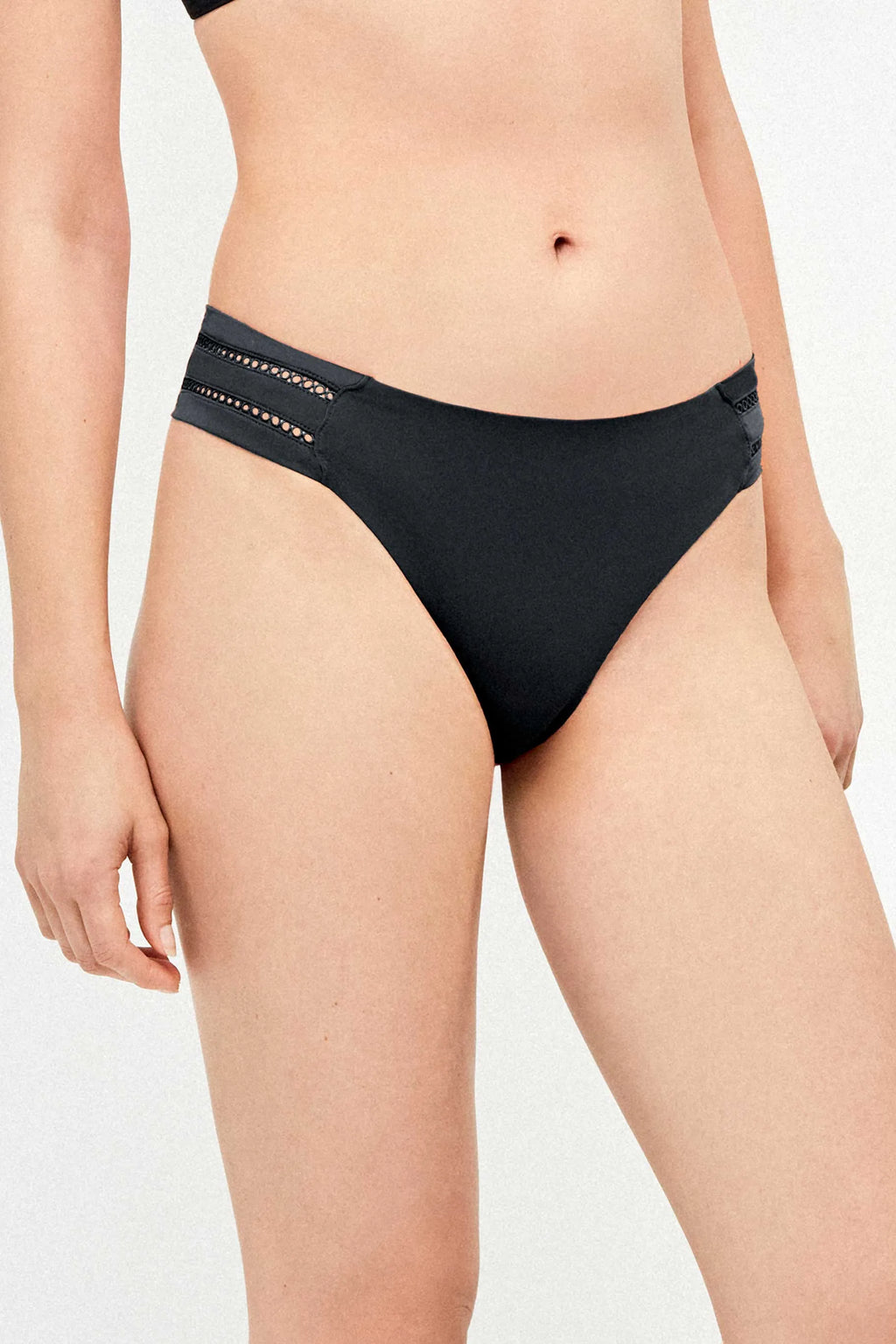 GISELA | BAÑADORES | MUJER | BIKINI BRAGA C NEGRO | NEGRO