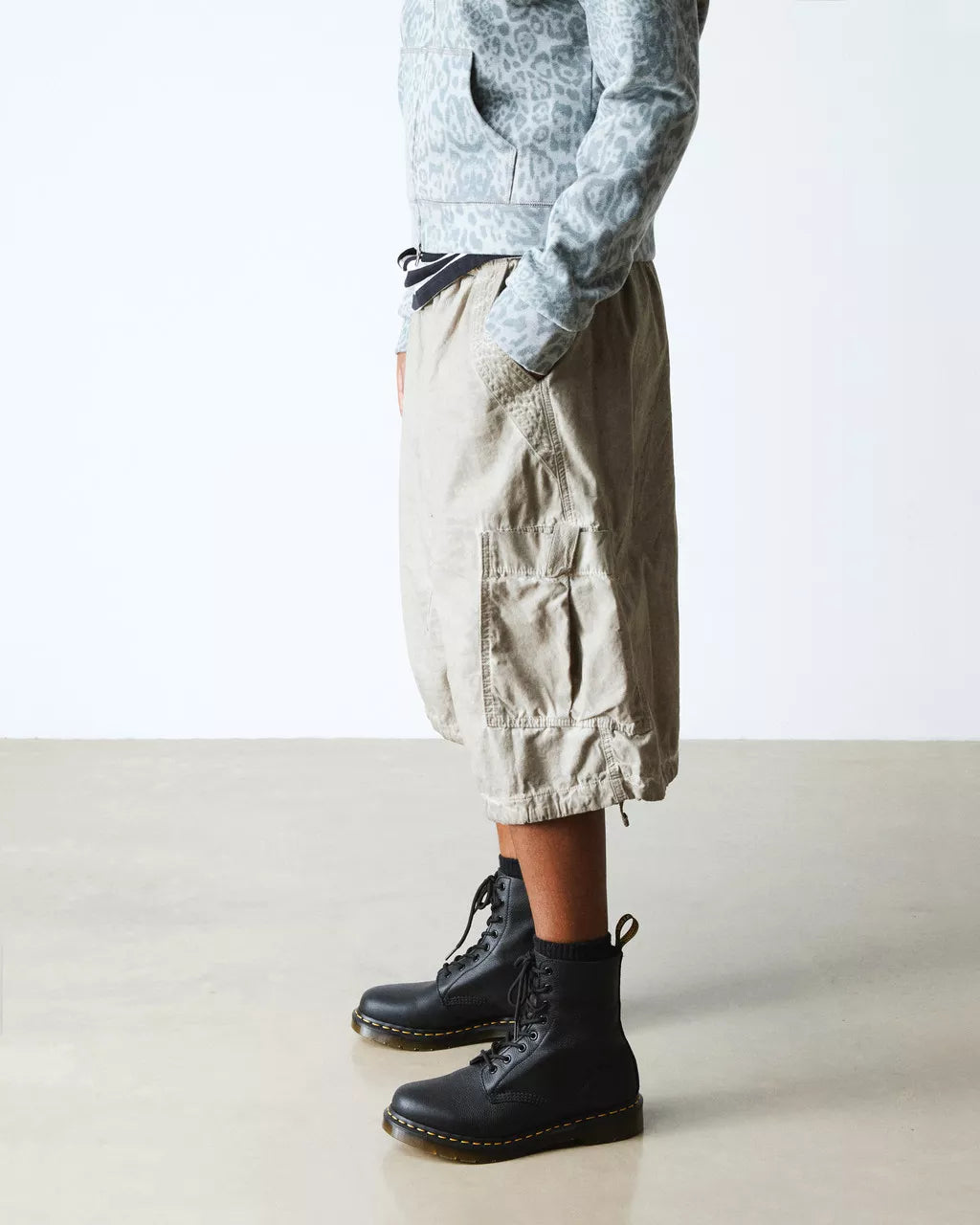 DR. MARTENS 1460 Pascal Black Virginia: ブラック アンクルブーツ レディース