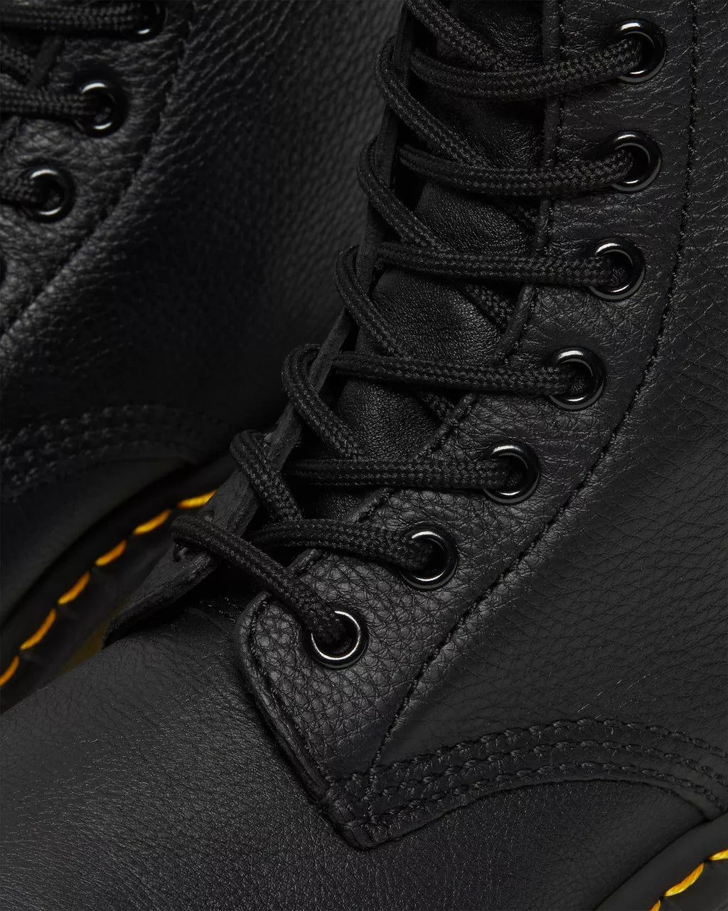 DR. MARTENS 1460 Pascal Black Virginia: ブラック アンクルブーツ レディース