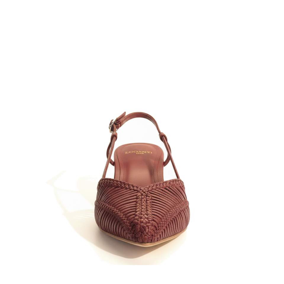 LOTTUSSE EDIT: red sandals for women