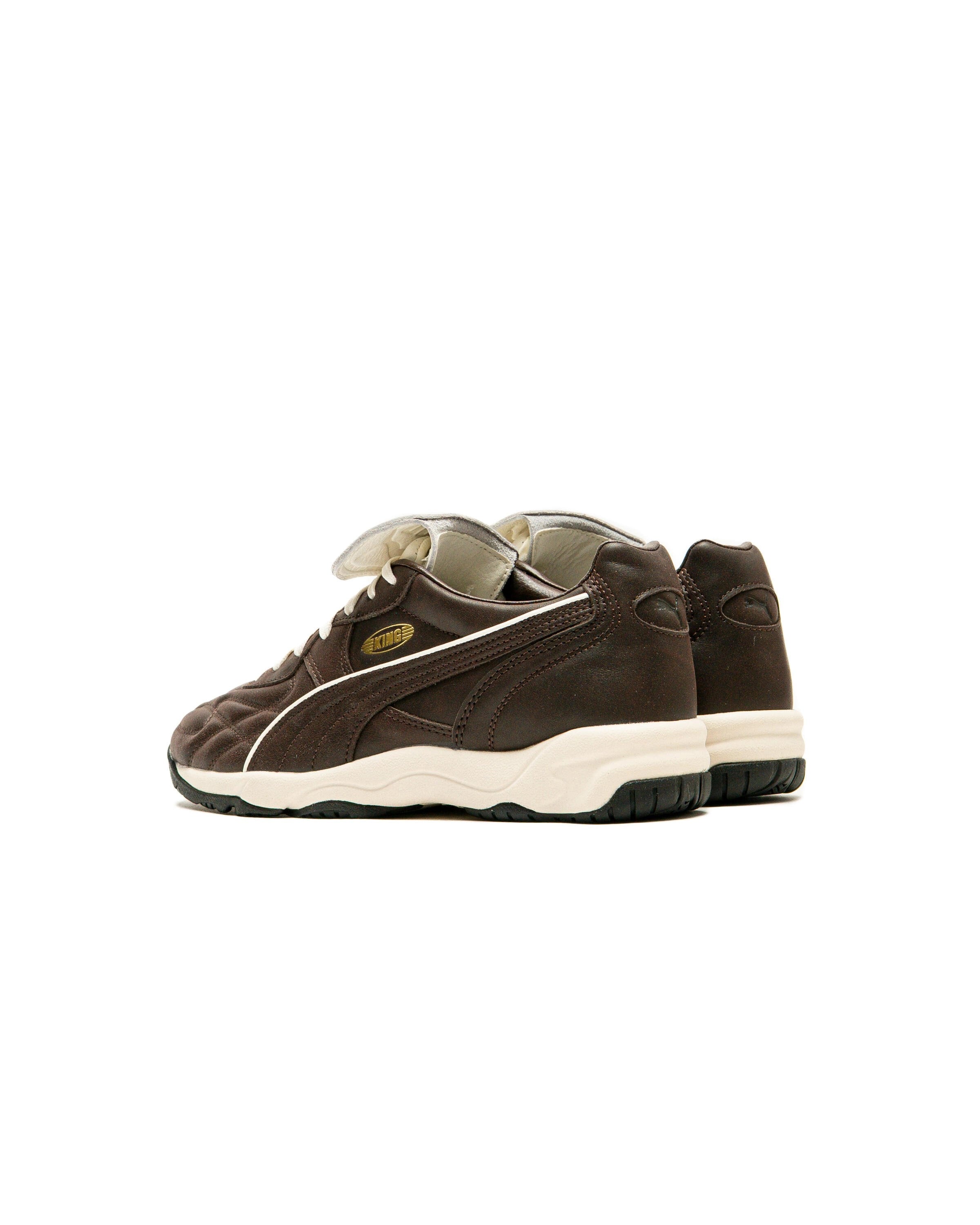 PUMA KING Indoor Premium Brown: brown trainers for men
