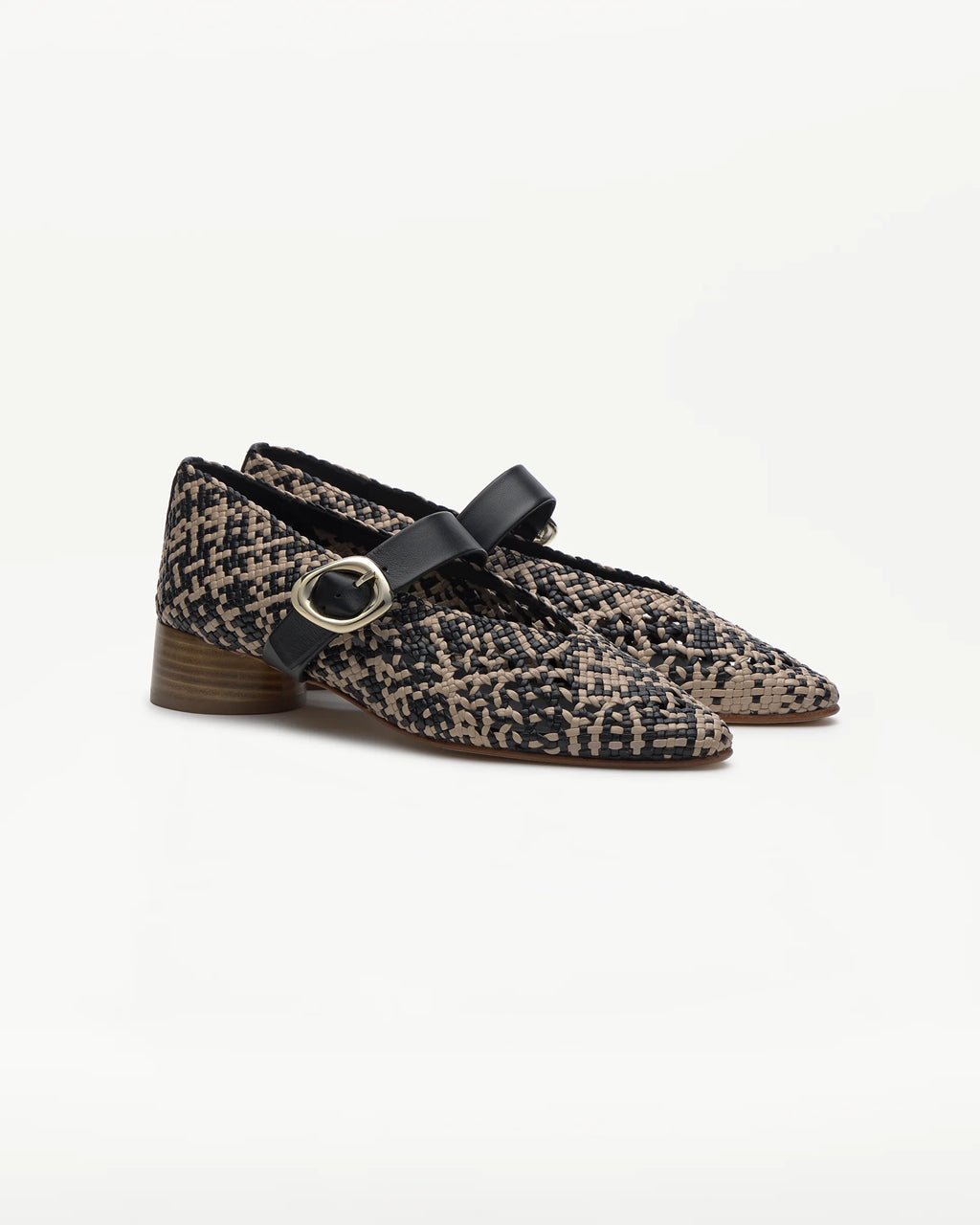 LOTTUSSE Summer Negro: beige ballet flats for women