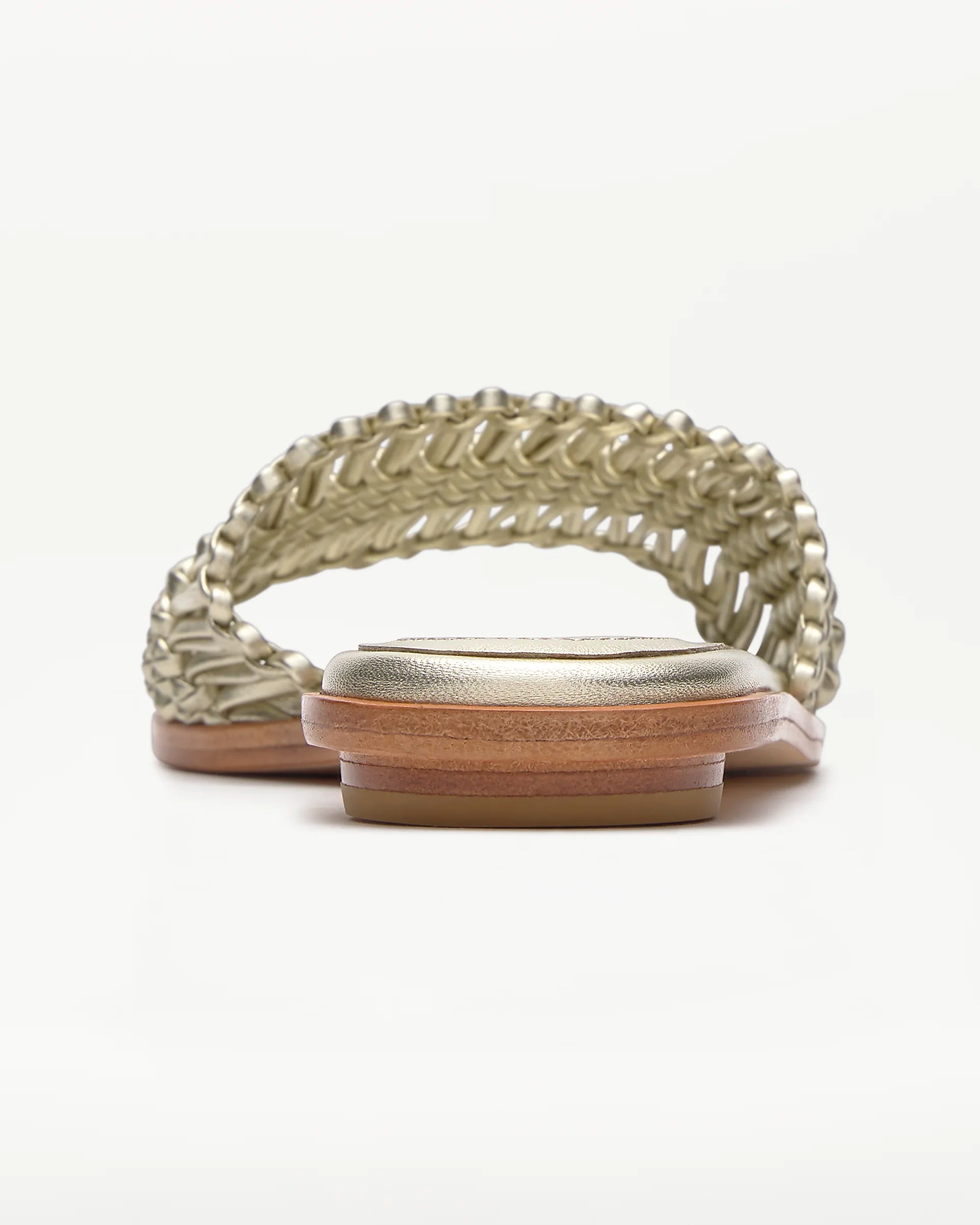 LOTTUSSE EDIT Doradas: gold sandals for women