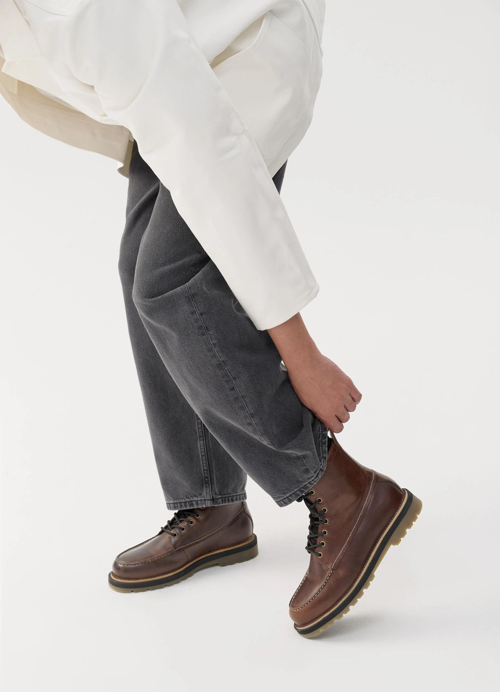 VAGABOND JAY: brown ankle boots for men