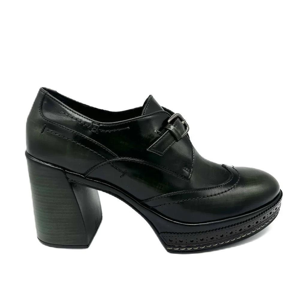 Damenschuhe mit hohen Absätzen der Marke Pons Quintana, Modell Amelia Forest Nepal, in Grün.
